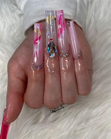 Good nail techs near me - Nail fails can be downright hilarious. This list will take you through some of the very best nail fails ever. Learn from these mishaps so you can ensure they never happen to you. *...